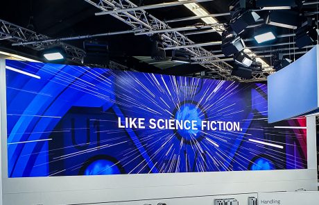 ike Science Fiction, LED Wand, Ausleuchtung, SPS Nuernberg 19, LED Videowand P2, Aufbau Videowand, Videotechnik, Medientechnik.